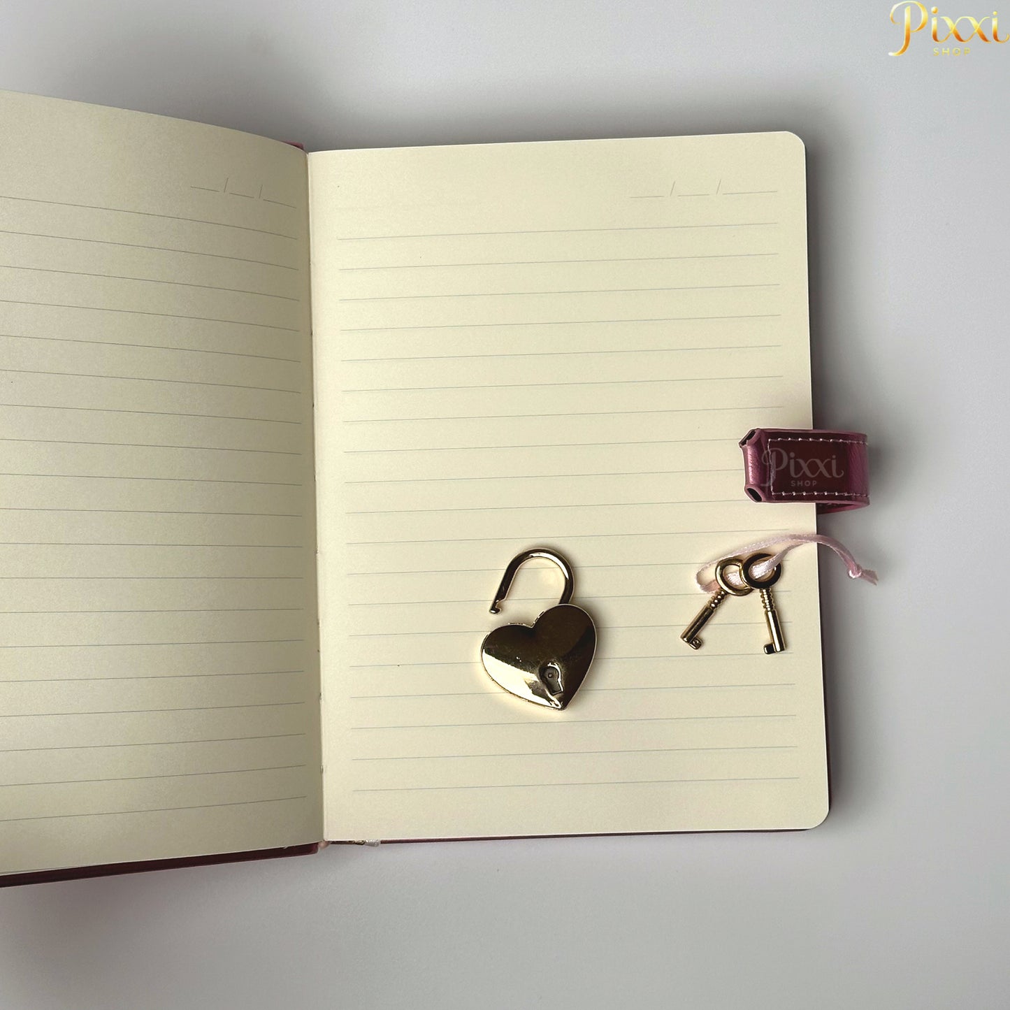 Parlak Deri Kapaklı, Anahtarlı & Gizli Not Defteri