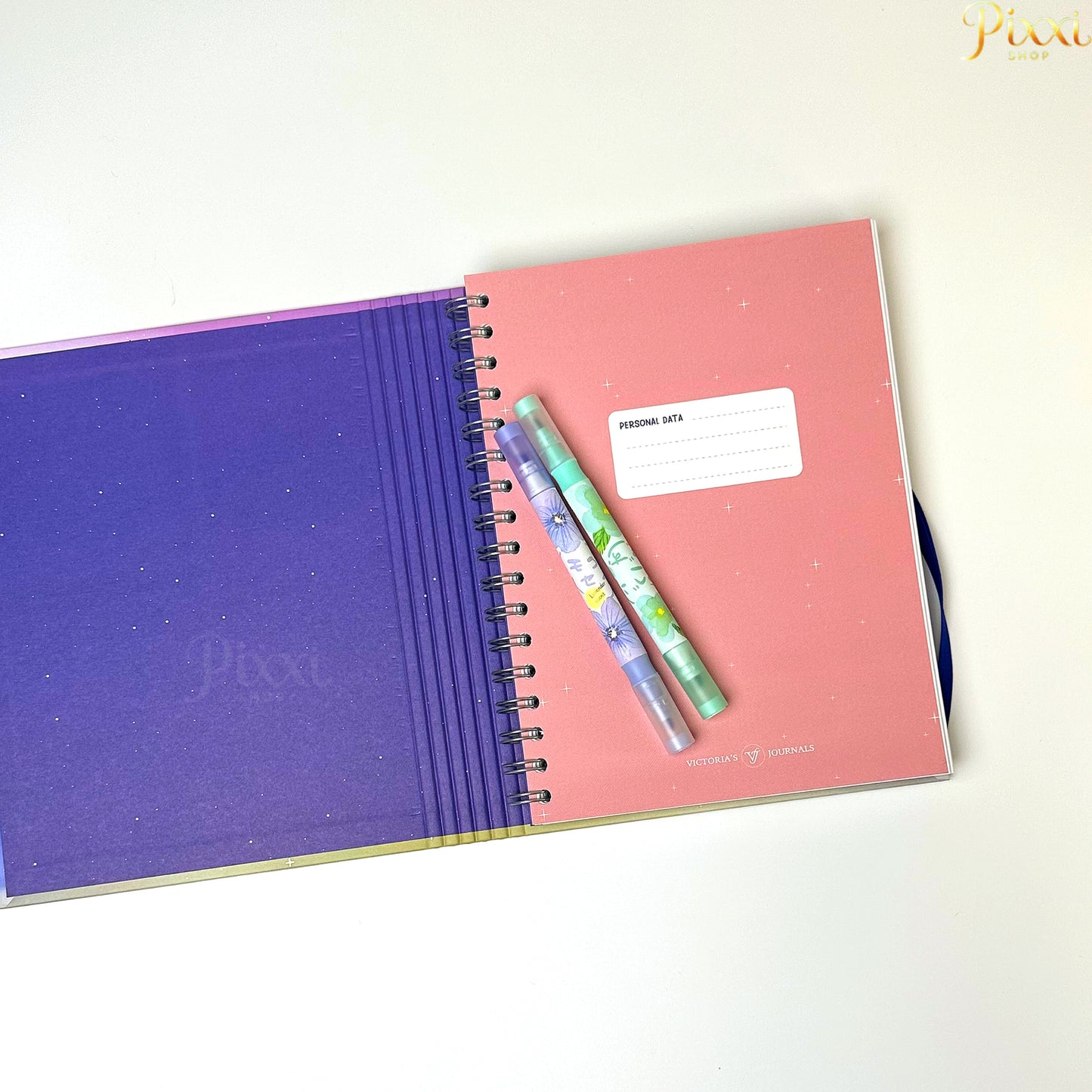 Gökyüzü Tasarımlı Sert Kapak Lastikli Defter