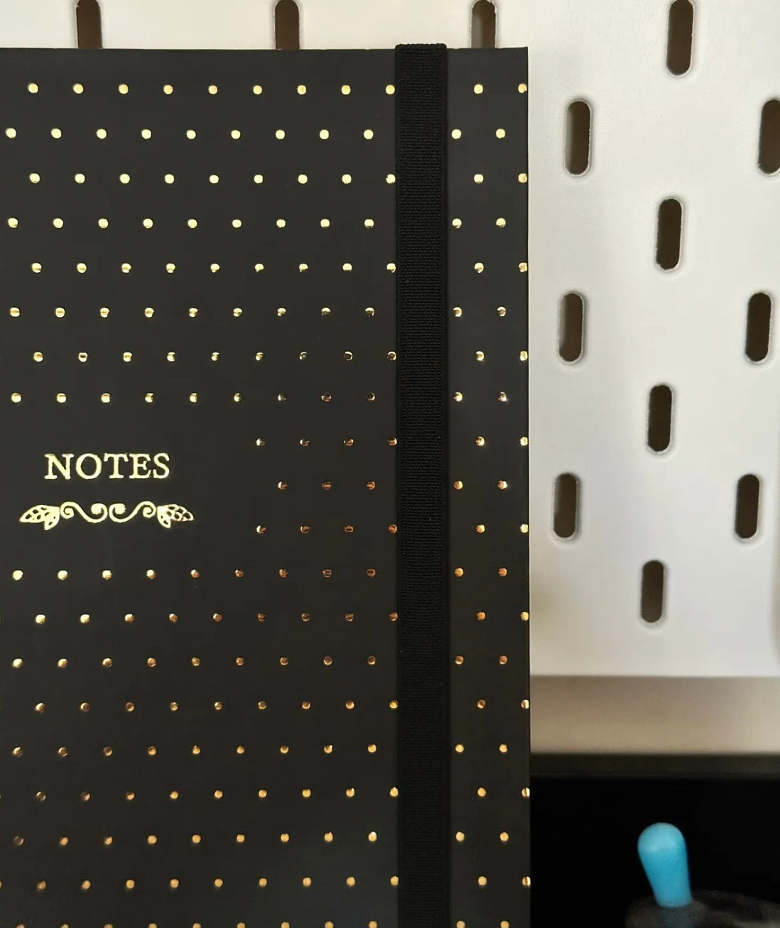 Gizli Spiralli Puantiye Tasarımlı Defter